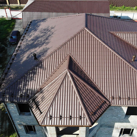 Монтаж сложной крыши и кровли в Киселёвске и Кемеровской области